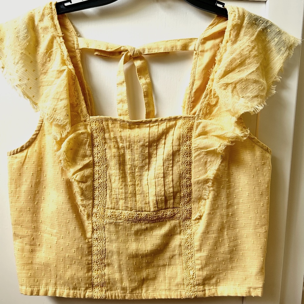 BRAND NEW: True Fit, yellow crop top.   Size: L